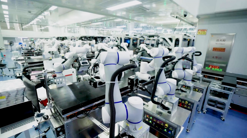 创中国工业机器人新纪录！越疆机器人第10万台成功下线！(图3)